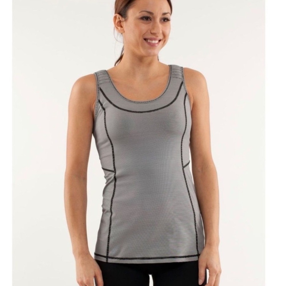 LULULEMON | Women's Gray Striped Ruched Athletic Sleeveless Pocket Tank‎ Top, 6